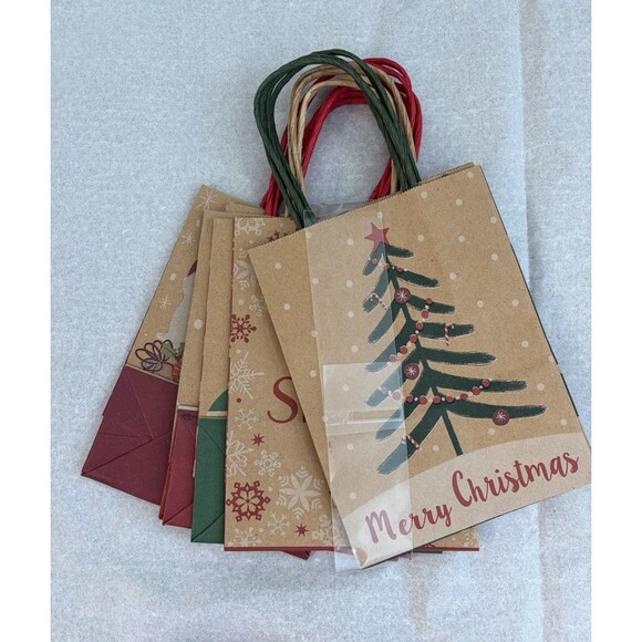 Christmas Gifts Bags Bulk Lot 12-Bags 5” X 6.5” & 1-Package Of Tissue Paper New - Picture 3 of 3
